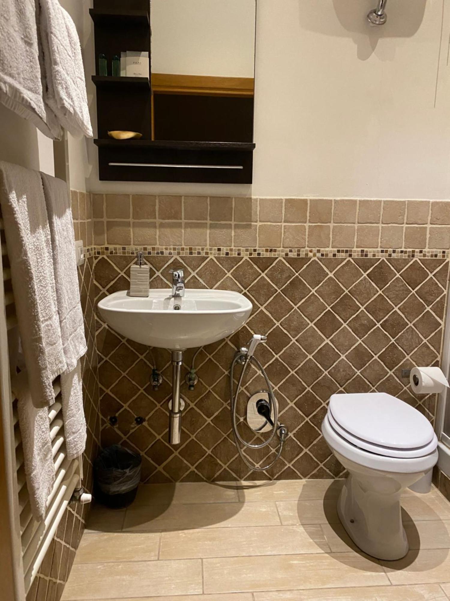 B&B Trastevere Il Vicolo Ρώμη Εξωτερικό φωτογραφία